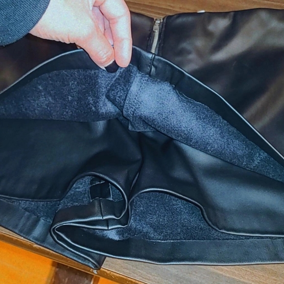 NWT Zara FAUX LEATHER SKORT - Picture 4 of 5
